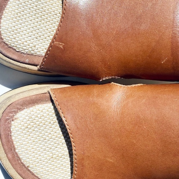 SOLD Vintage 70s "MIA" Brazilian Platform Sandals - Picture 7 of 16